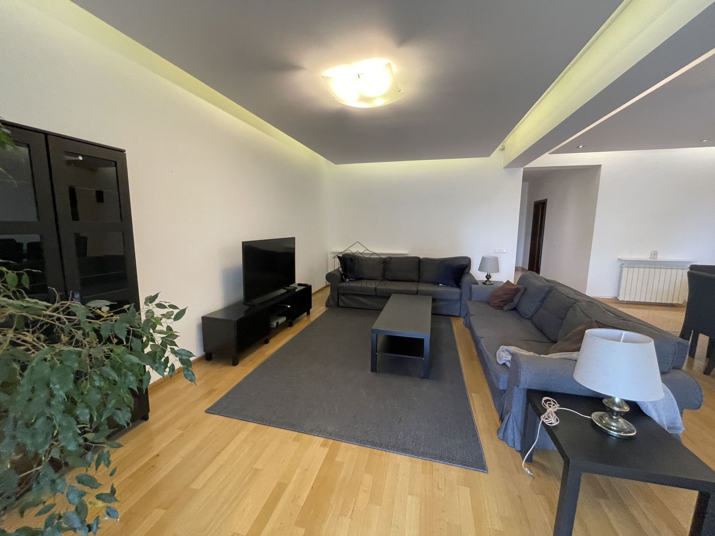 APARTAMENT SPATIOS CU 4 CAMERE LA INCHIRIERE LANGA PARCUL HERASTRAU - Poză 1