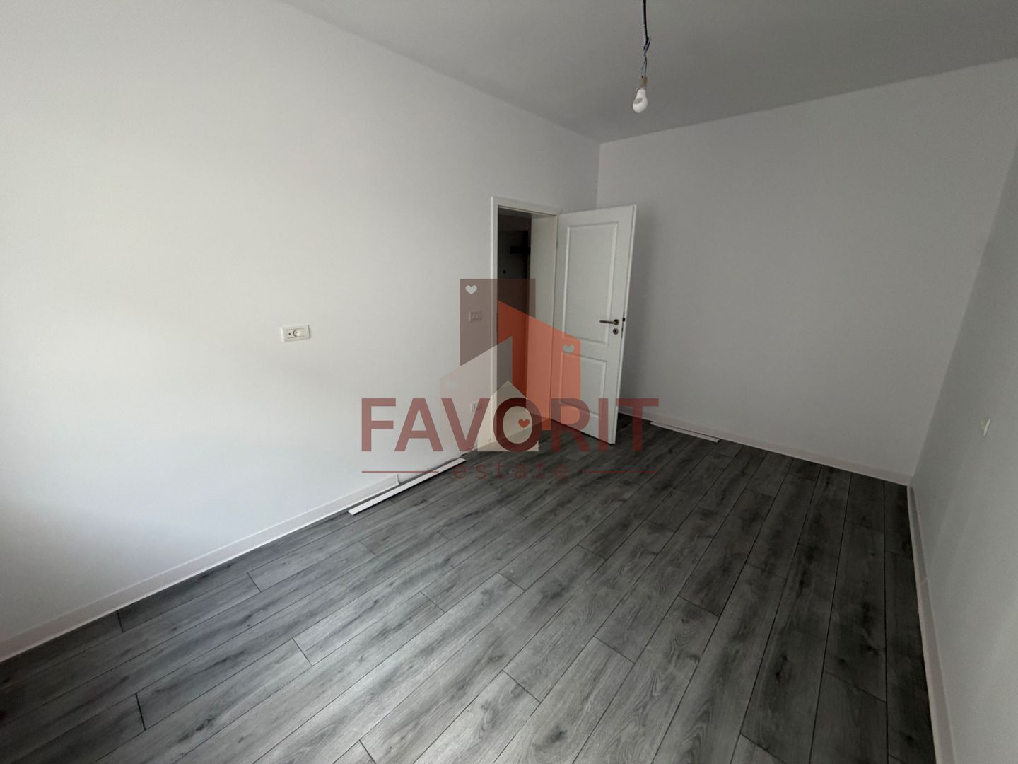 Bloc NOU. 2 camere impartit in 2 dormitoare si living+bucatarie. - Poză 5