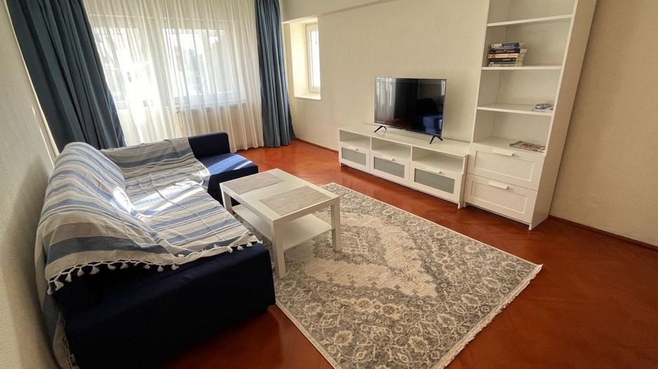 Apartament 2 camere -3 balcoane- Rond Alba Iulia - Bulevardul Unirii - Poză 1
