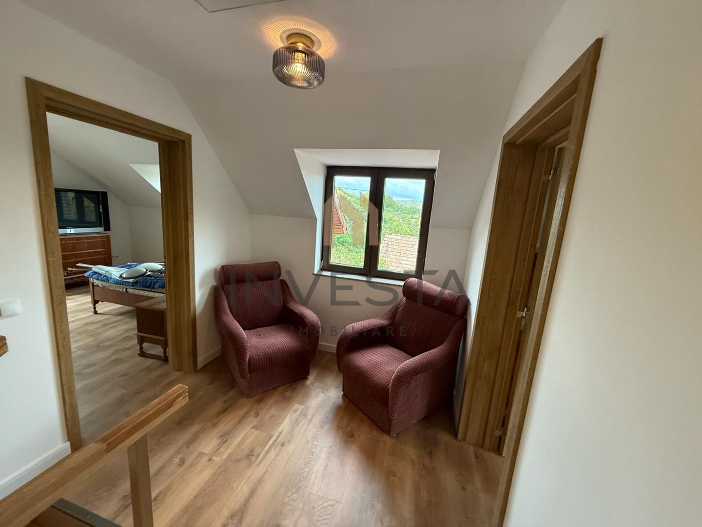 CASA INDIVIDUALA ZONA LINISTITA DEZMIR - Poză 13