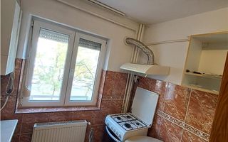 2 camere decomandat Gh Lazar centrala proprie - Poză 2