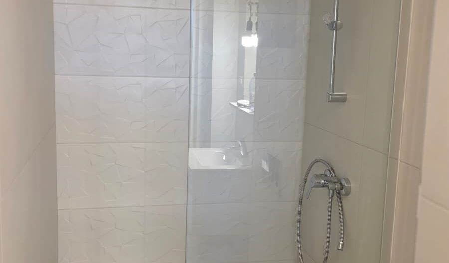 Apartament 3 camere și loc de parcare - Poză 12