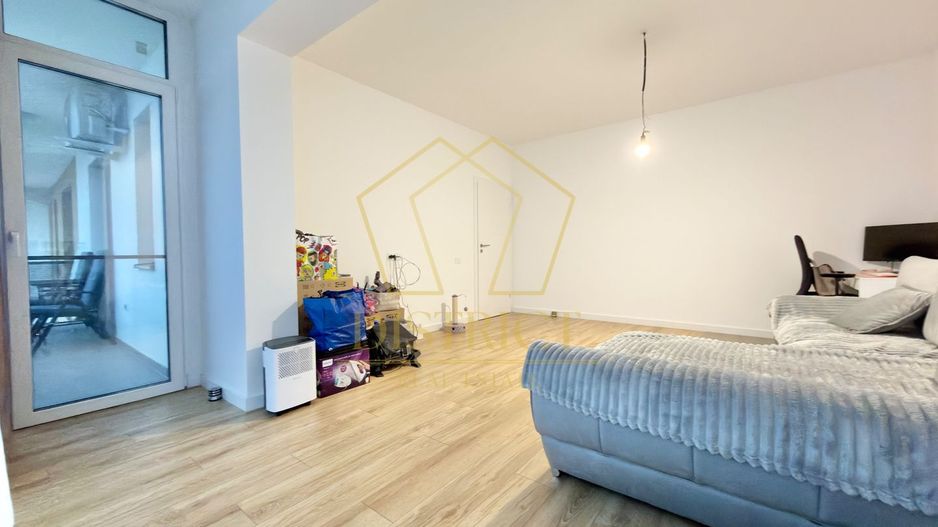 Apartament cu 2 camere decomandat 64 mp utili, lift in Giroc zona Planetelor. - Poză 10