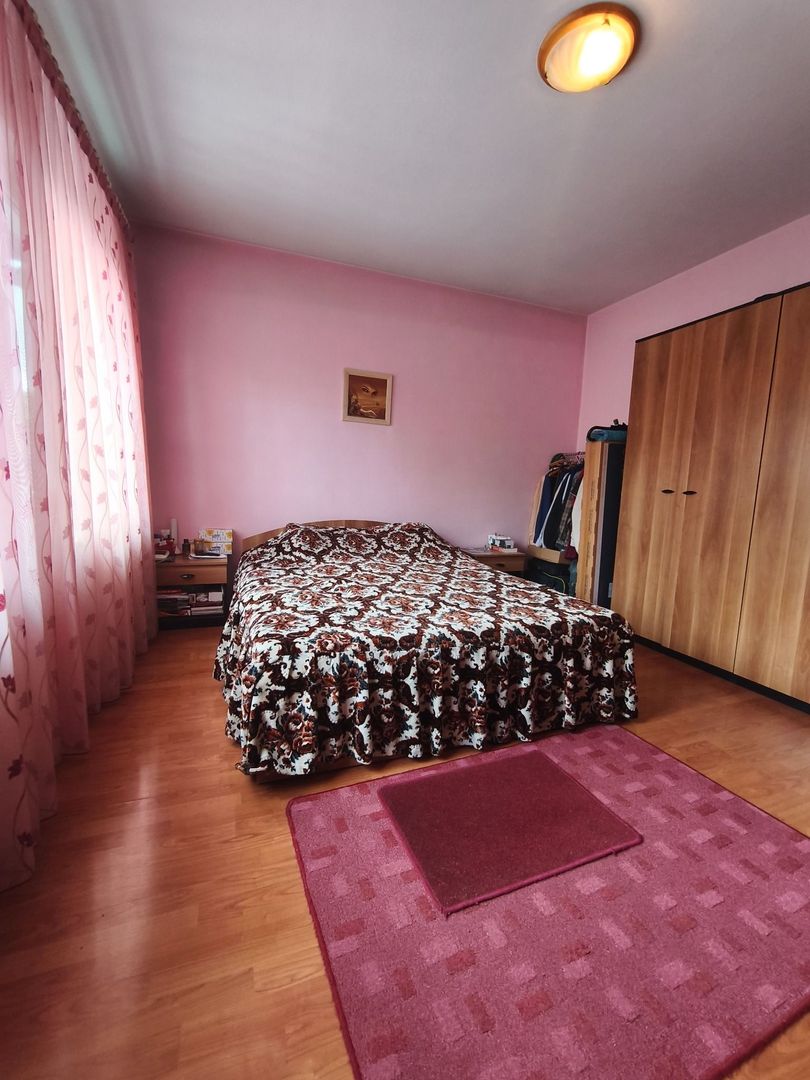 Casa 3 camere, 97 mp(etaj 1) + 2 spatii anexe in aceeasi curte - Poză 5