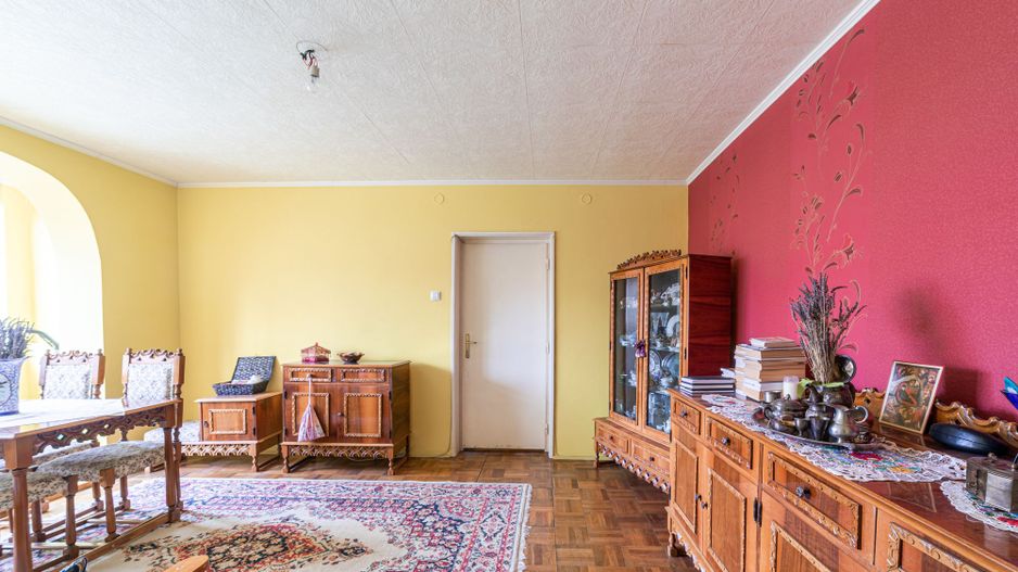 Rezervat Apartament cu 3 camere la Podgoria, etaj 3 - Poză 2