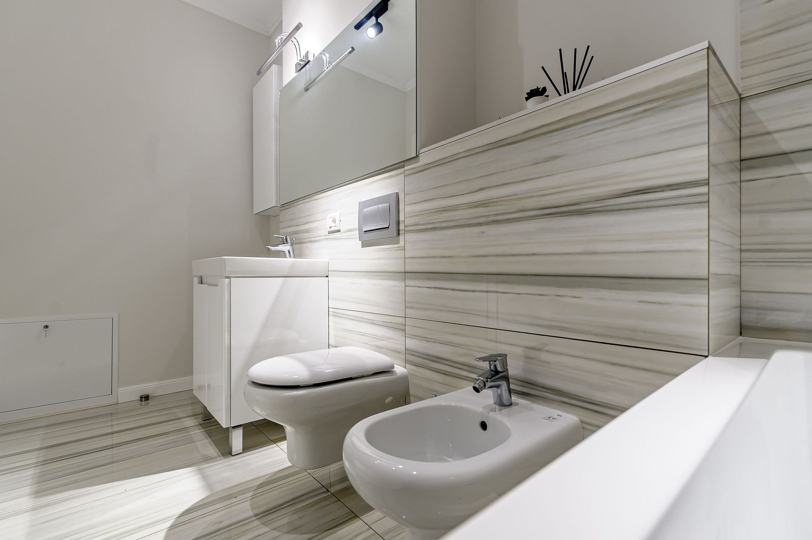 Apartament minunat cu grădină supraterană. - Poză 10