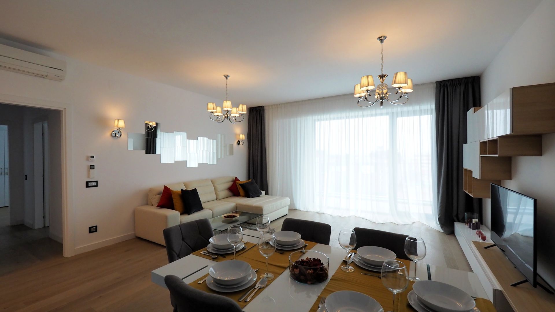 VEDERE PARC! Apartament modern cu 3 camere | terasa 16mp | garaj - Poză 3