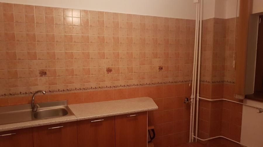 Apartament 3 camere, 83 mp, vedere stradală, ideal birou, Bd. Decebal - Poză 9