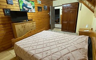 Casă spațioasă de vânzare – Corunca, zona Vatman - Poză 7