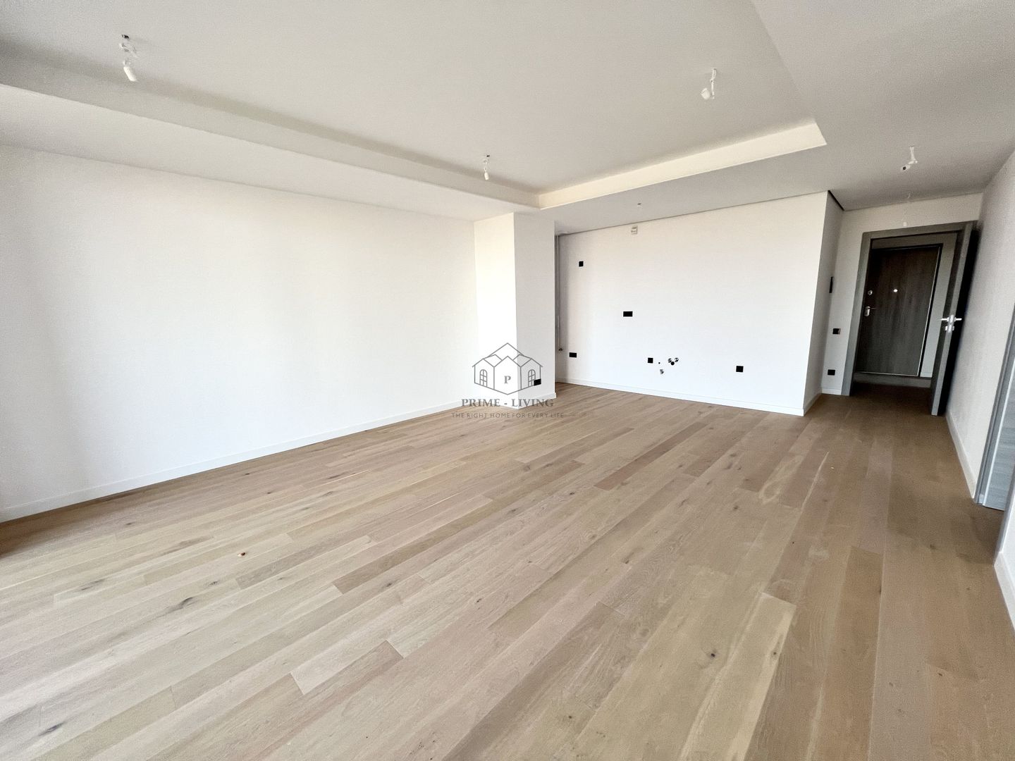APARTAMENT DEOSEBIT CU 3 CAMERE LA VANZARE CU VEDERE SPRE PARC - Poză 3