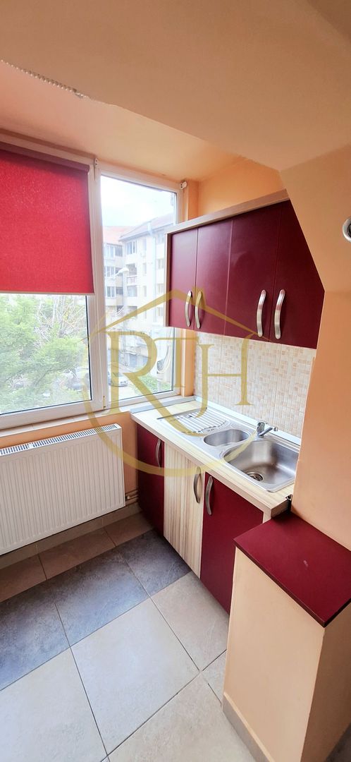 Oferim spre inchiriere apartament cu 2 camere, decomandat, Zona Soarelui - Poză 17