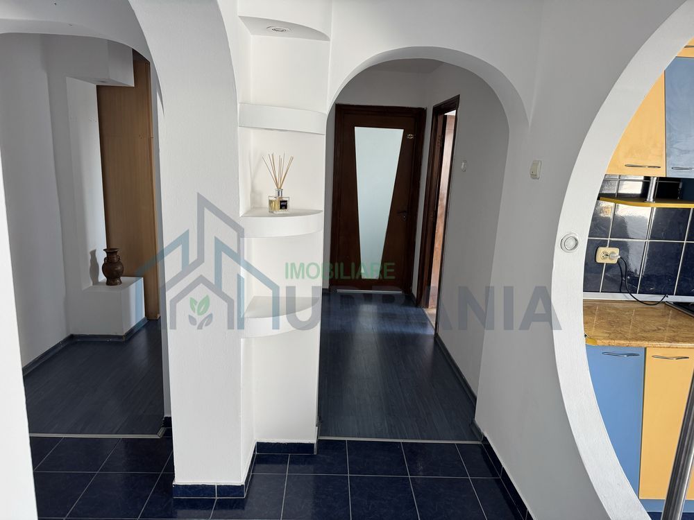 Apartament 3 camere, etaj 3/5, zona Pacurari, Iasi - Poză 3