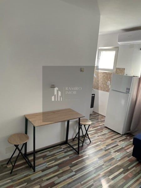 Garsoniera renovata 20mp etaj 4 - Bd. Obregia - metrou Piata Sudului - Poză 2