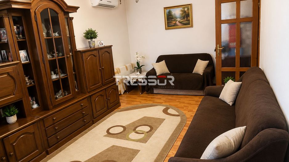 Apartament 2 camere decomandat | Trocadero | Etaj 2 | Centrală proprie - Poză 1