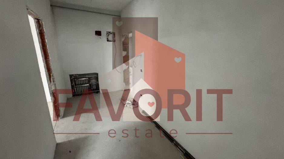 Etaj 2. Apartament pe 2 nivele. 2 bai. 2 locuri de parcare - Poză 4