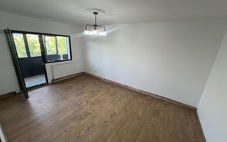 DACIA - 3 Camere Decomandat Renovat - 65 MP - Poză 1