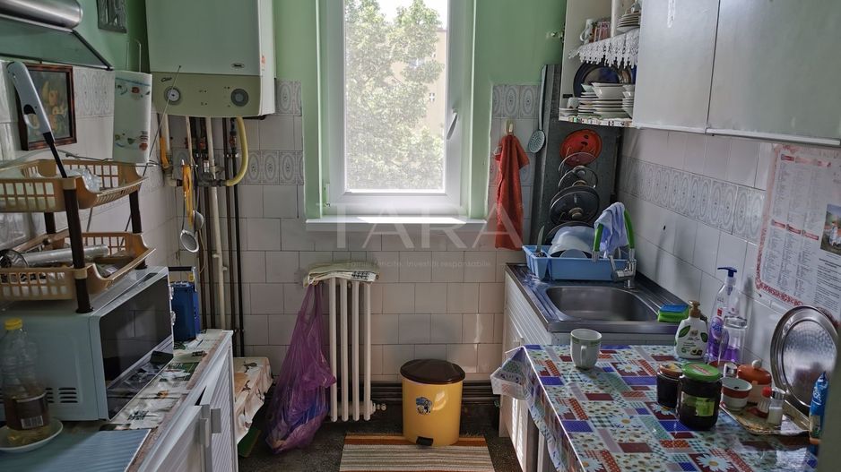 Apartament 4 camere, Mănăștur – zonă verde, etaj intermediar - Poză 2