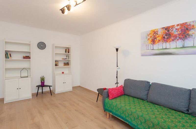AP. 2 CAMERE- RAHOVA, BUCATARIE INCHISA, MOBILAT/ UTILAT MODERN - Poză 2