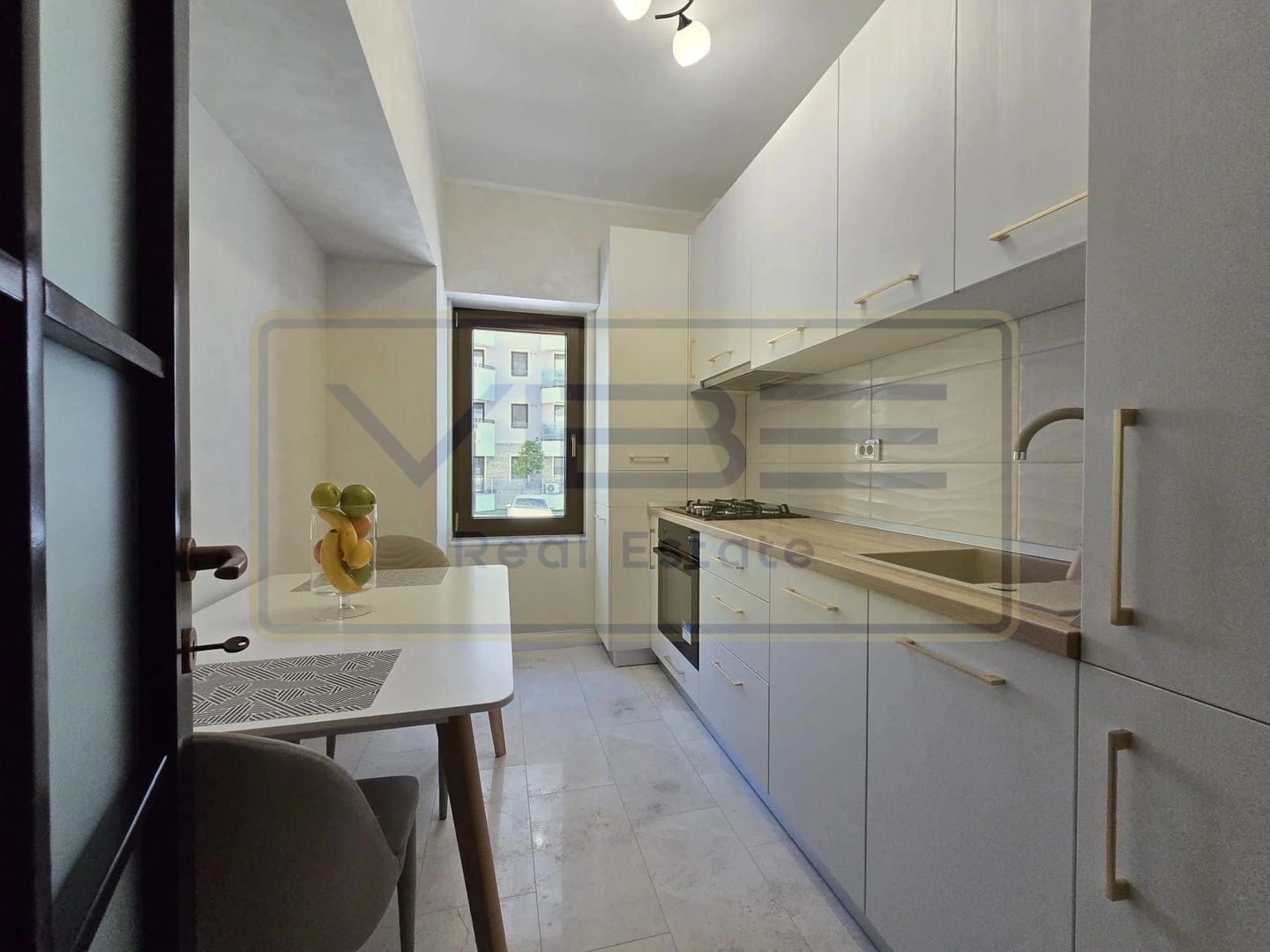 Royal  Town Copou - -INTABULAT -Decomandat - 2 Camere - 60mp - Poză 20