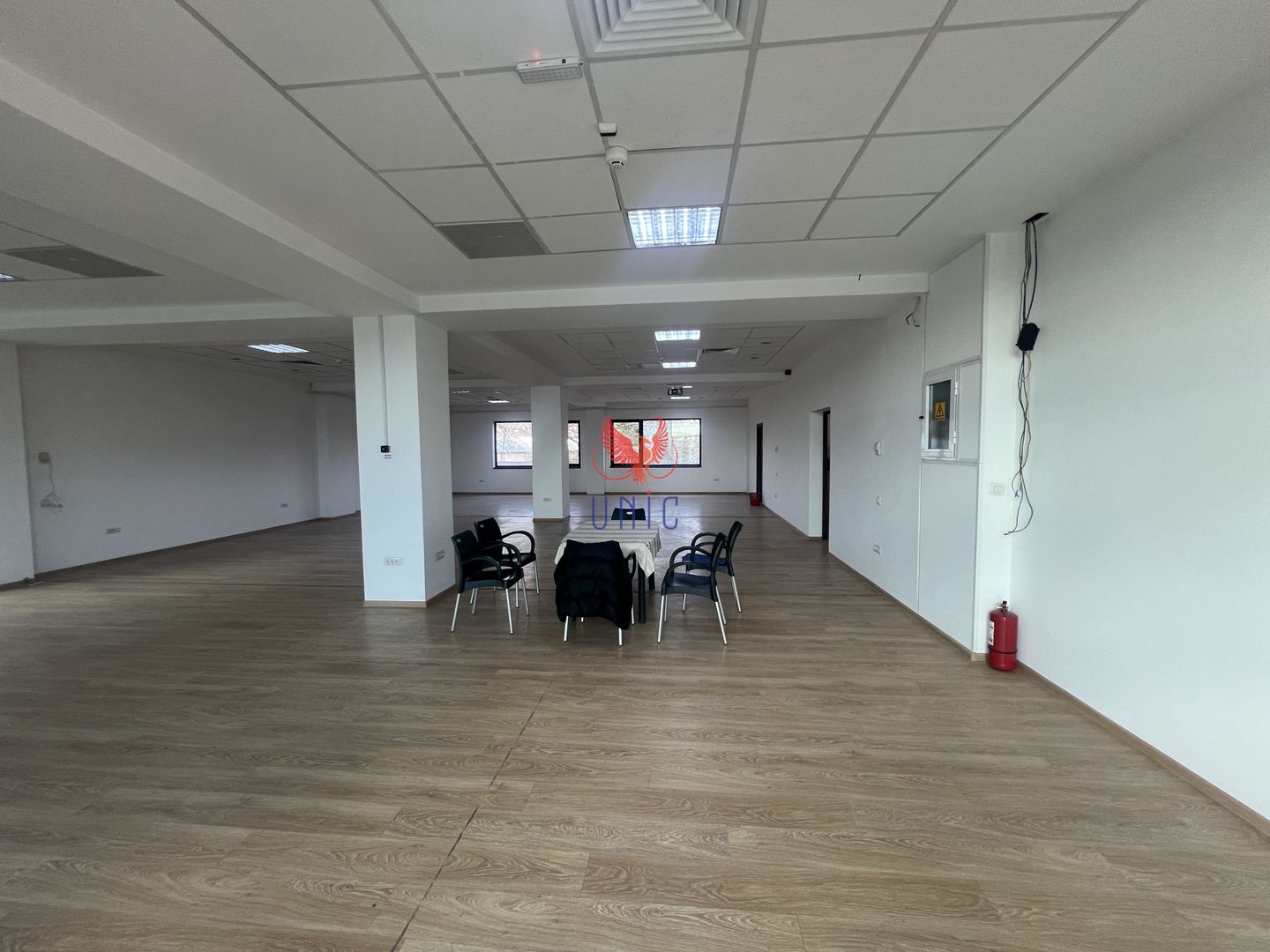 Spatiu Comercial / Birouri Central - Poză 3