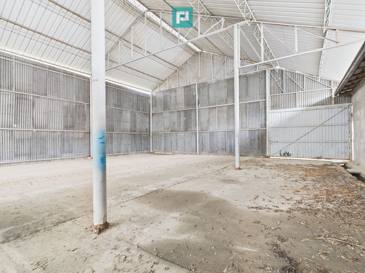 Hală Industrială 360mp cu platformă betonată 330mp - Poză 3