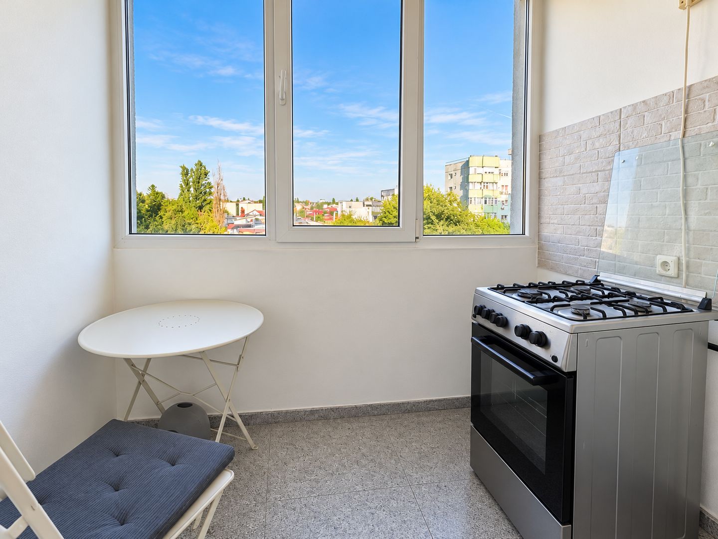 Apartament cu 3 camere de vanzare in zona Radovanu/Colentina - Poză 5