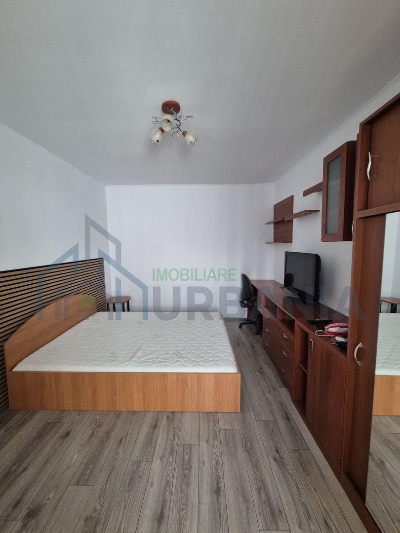 Inchiriez apartament 2 camere decomandat - Poză 5