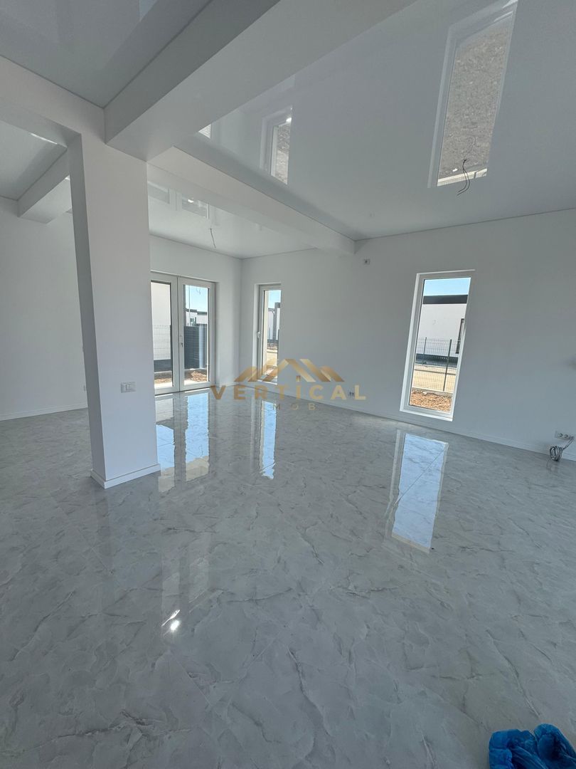 Casa Noua P+1, Cartier nou, Berceni/ Vidra - Poză 2