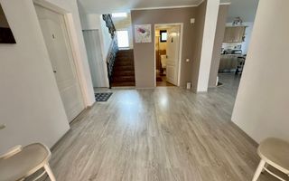 Pensiune de vânzare în Bobu, Scoarța - sau schimb cu apartament Timisoara  - Poză 18
