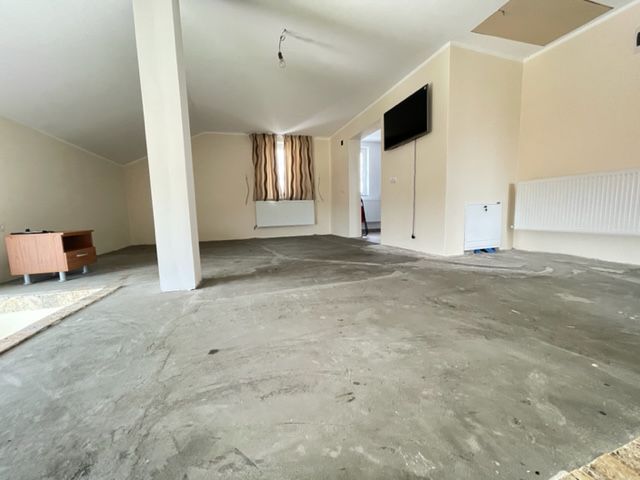 CASA INDIVIDUALA IN DUMBRAVITA - Poză 9