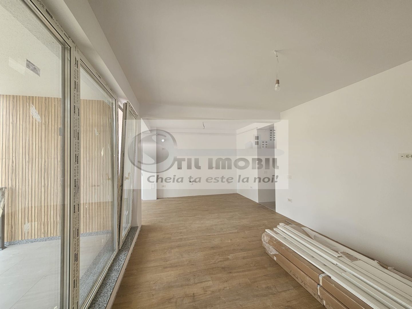 Apartament 3 camere - reper Lac Rediu - 75mp - 104.000Euro - Poză 4