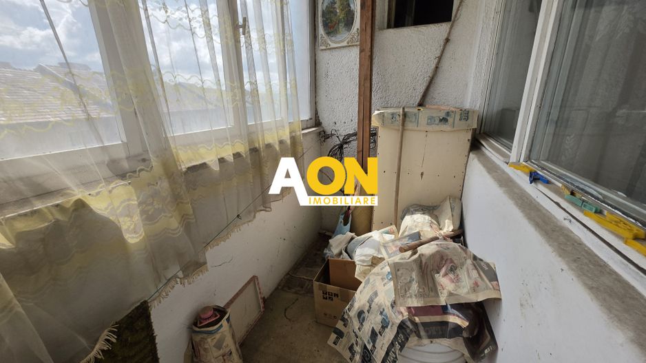 Apartament cu 4 Camere, Etaj Intermediar, Lift, Zona Bd. Transilvaniei - Poză 11