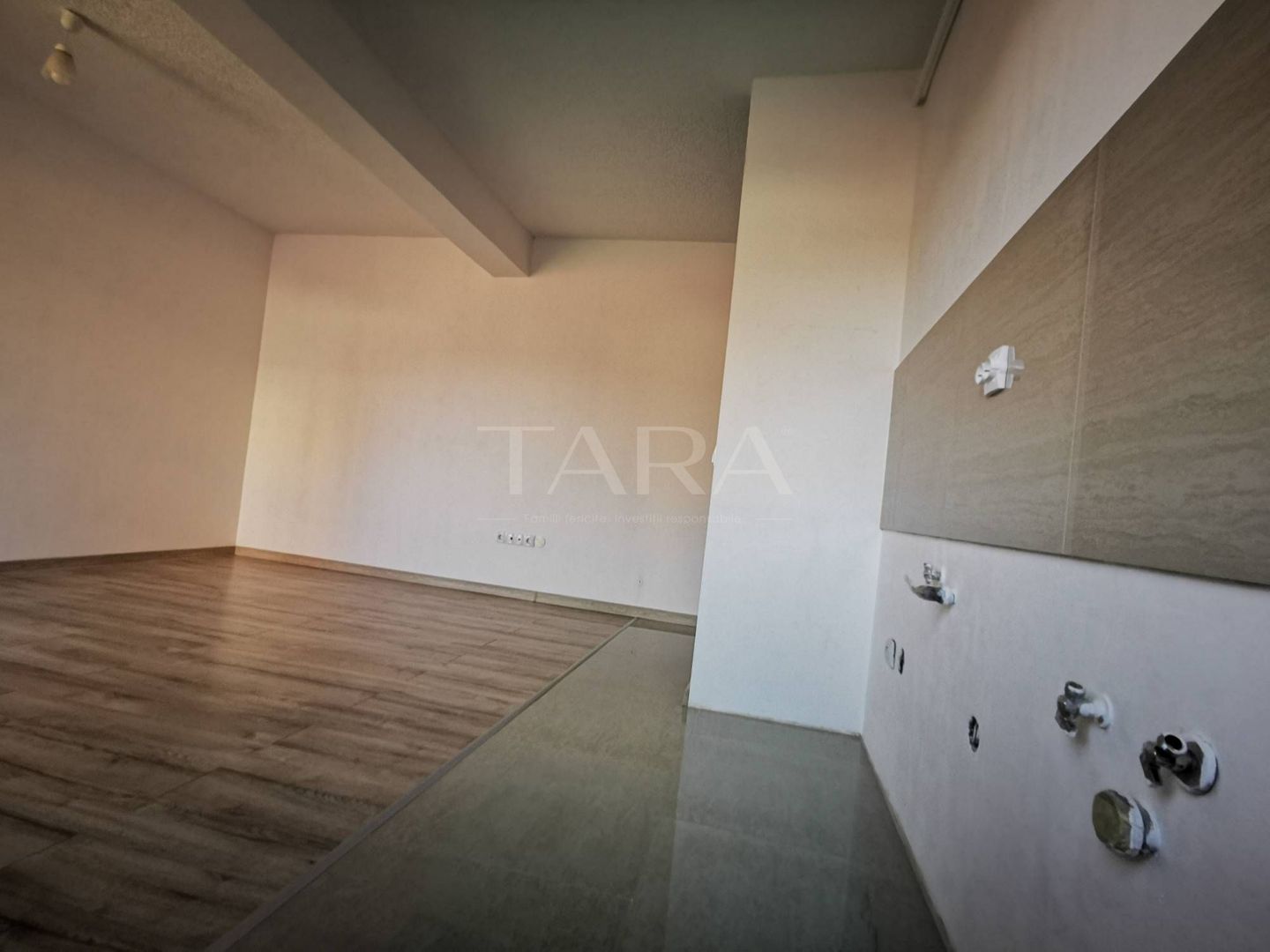 Apartament cu 2 camere finisat, 42 mp, zonă cu acces facil. - Poză 2