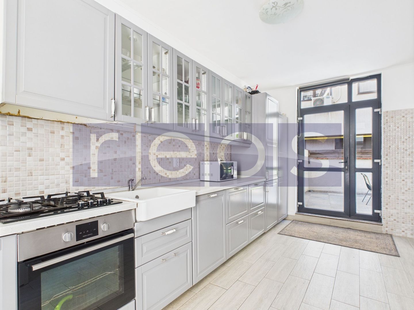 VANZARE APARTAMENT | INTRARE STRADALĂ | VAD EXCELENT | CURTE PROPRIE | DAMAROAIA - Poză 9