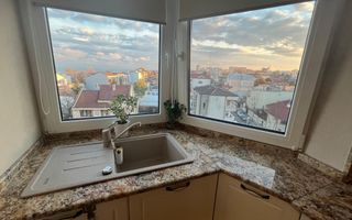 Capitol - Apartament frumos cu 3 camere și vedere la mare - Poză 10
