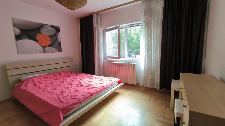 Apartament decomandat Eroii Revolutiei - Poză 5