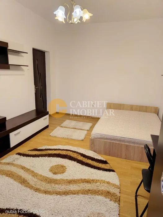 Apartament 2 camere lângă UMF – confort, spațiu și acces rapid - Poză 3