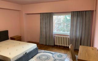Apartament 3 camere decomandate - etaj intermediar - zona Titulescu - Poză 2