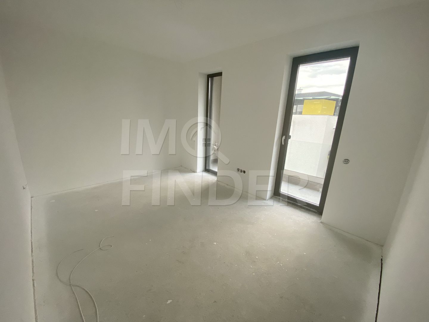 Vanzare apartament 3 camere Centru, imobil nou, etaj intermediar - Poză 6