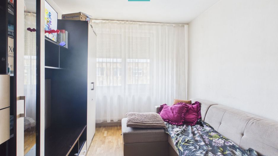 Apartament 2 camere Strada Borsecului etaj 4 35mp. - Poză 1