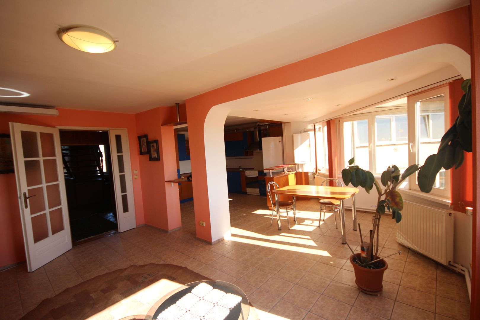 Spatios cu priveliste deosebita - Poză 47