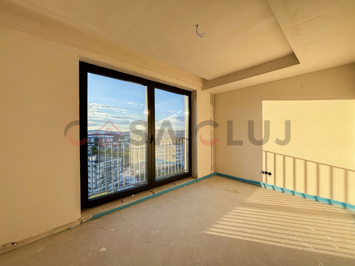Penthouse Semifinisat - Bloc Nou - Terasa panoramica - Buna Ziua - Poză 6