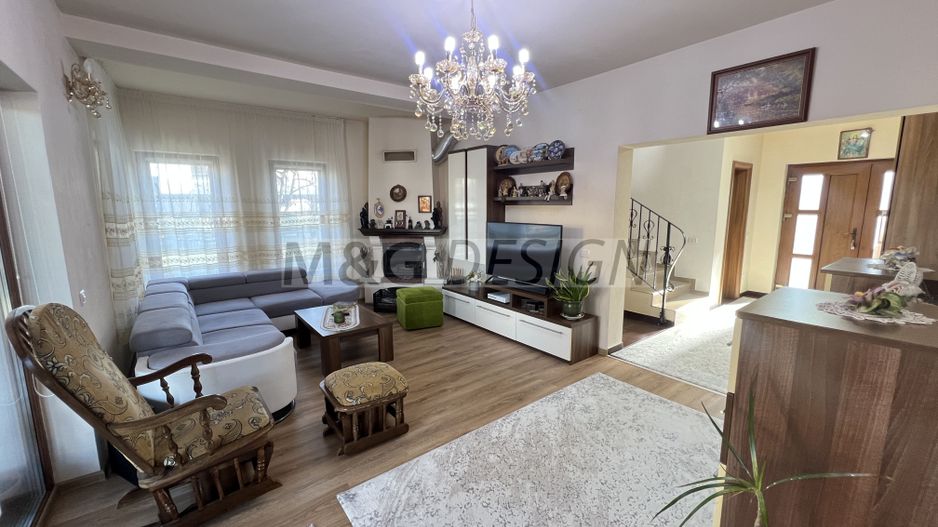 Casă individuală de vânzare în Ghiroda – 5 camere, teren 506 mp - Poză 4