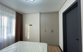 Apartament cu 2 camere plus living, sector Botanica - Poză 6