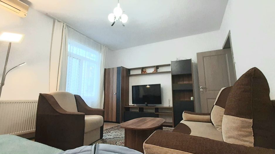 APARTAMENT CLASIC ZONA PRIMAVERII - Poză 2