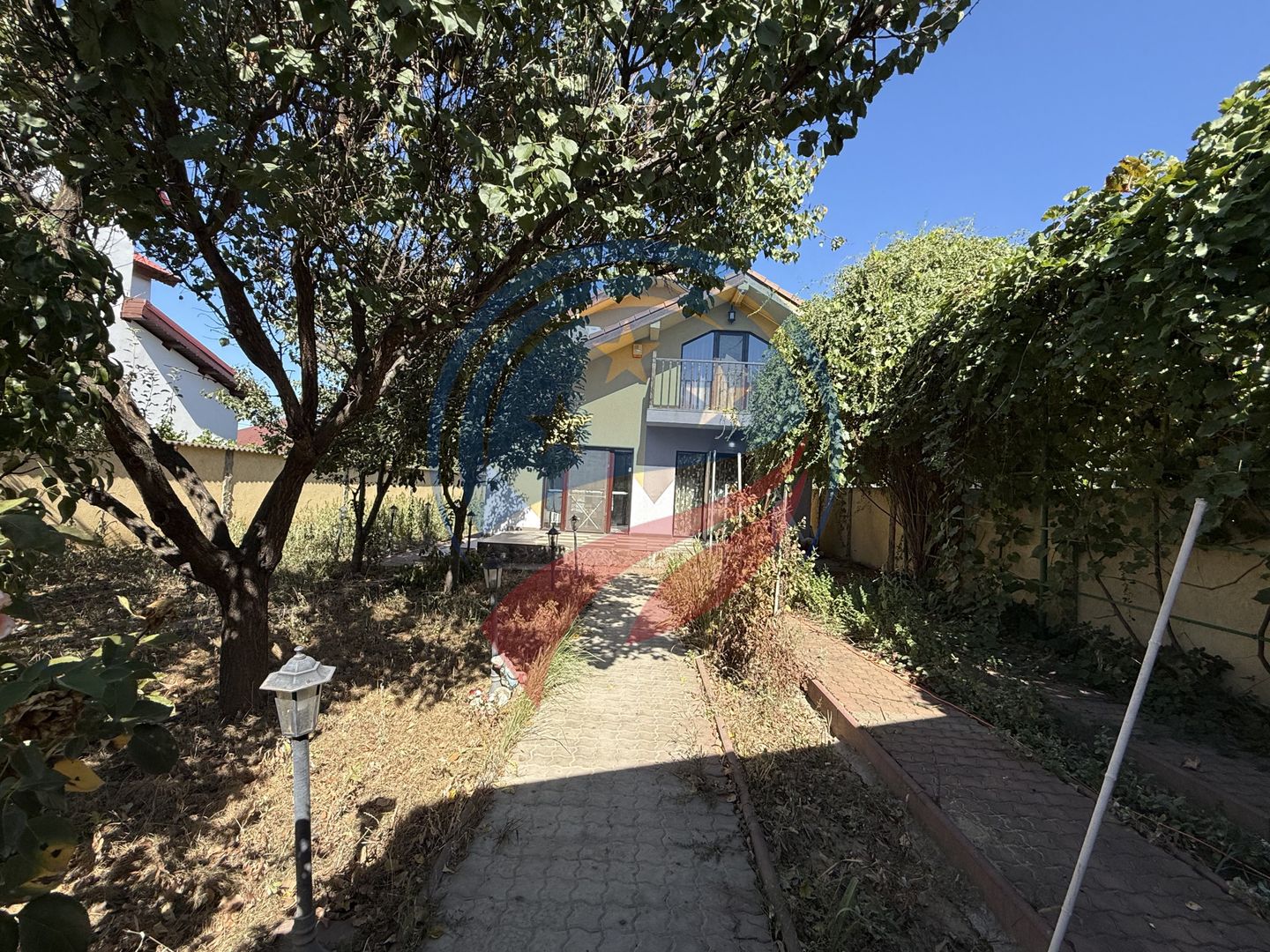 Vilă modernă de vânzare – zona Damila, Craiova - Poză 2