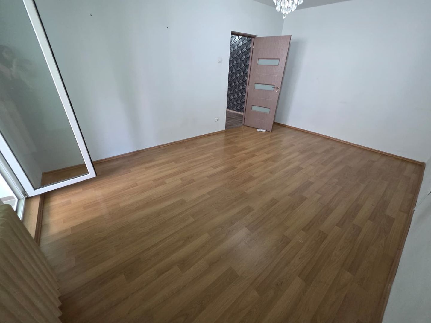 AP. 2 CAMERE MEGA MALL, BLOC REABILITAT, MUTARE IMEDIATA, COMISION 0% - Poză 5