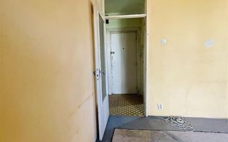 Apartament cu 1 camera decomandat zona Rogerius - Poză 3