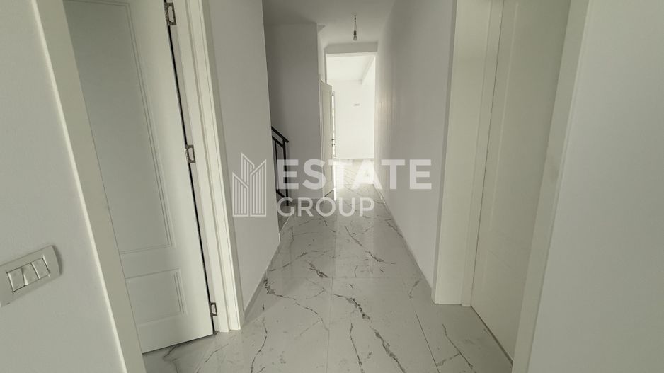 Duplex cu 5 camere in Dumbravita - Poză 7