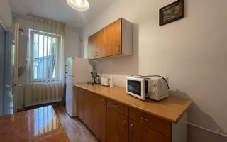 Casa Ultracentral Piata Muzeului ! 100 mp total 4 camere 3 nivele! - Poză 6